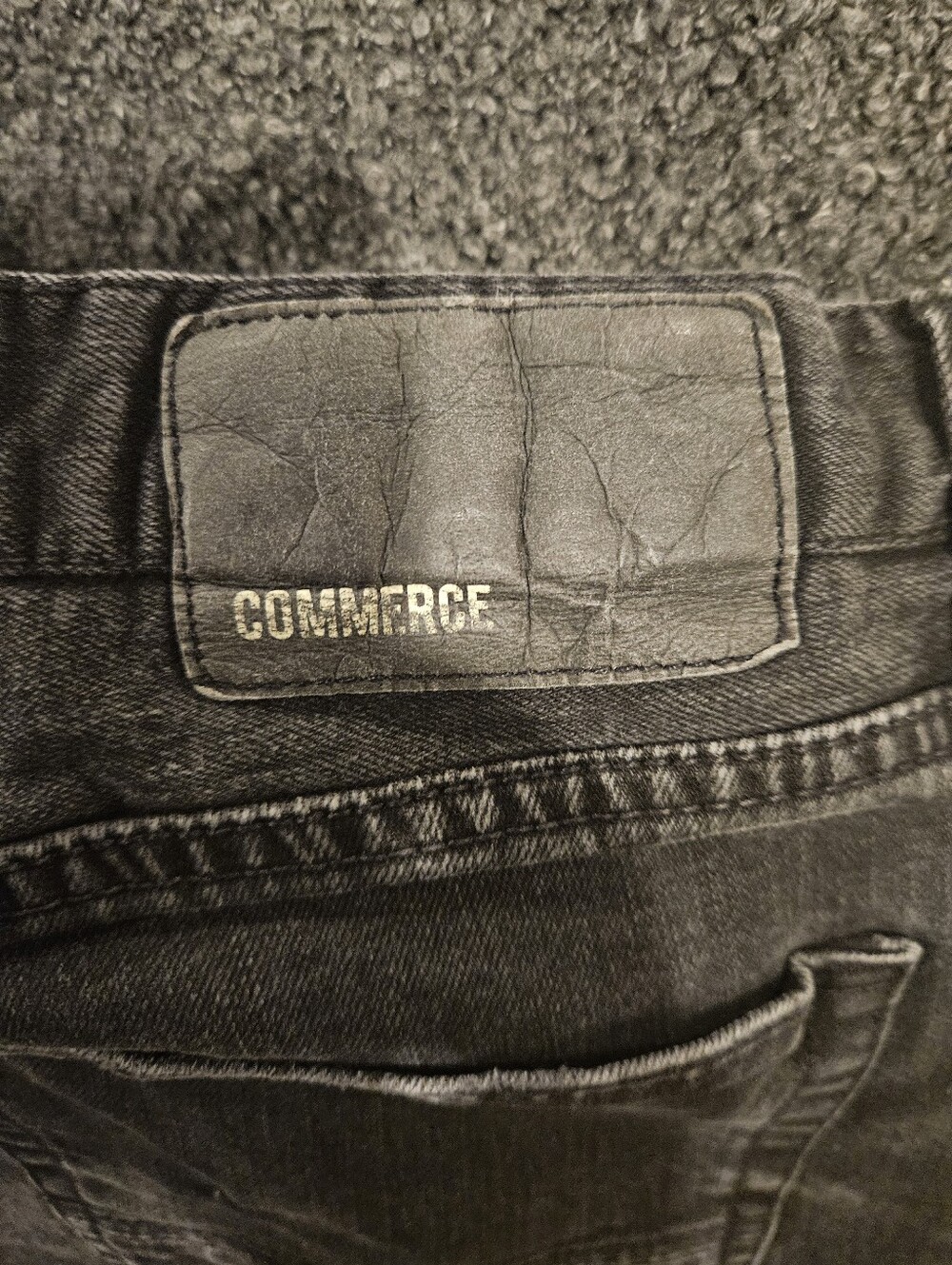 Men's Relaxed Jeans in Black